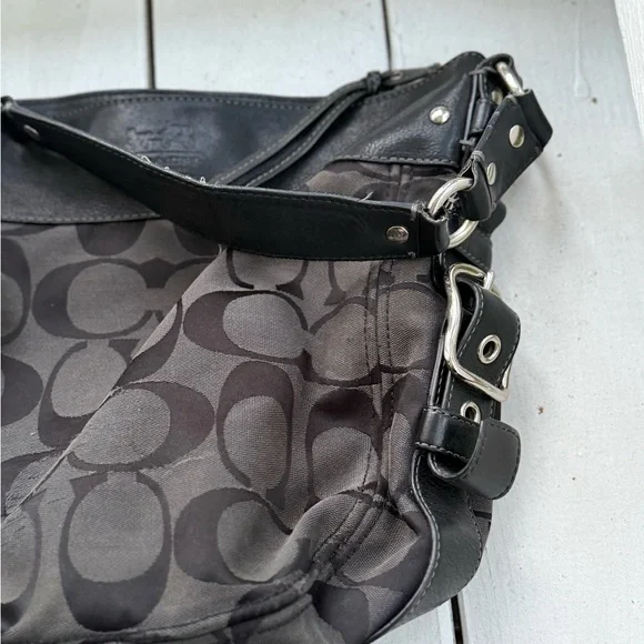 Black Coach Purse - Picture 3 of 7